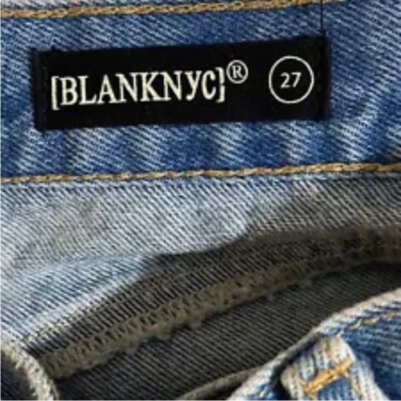 Blank NYC Crossover High Rise Jean Shorts - Picture 4 of 4